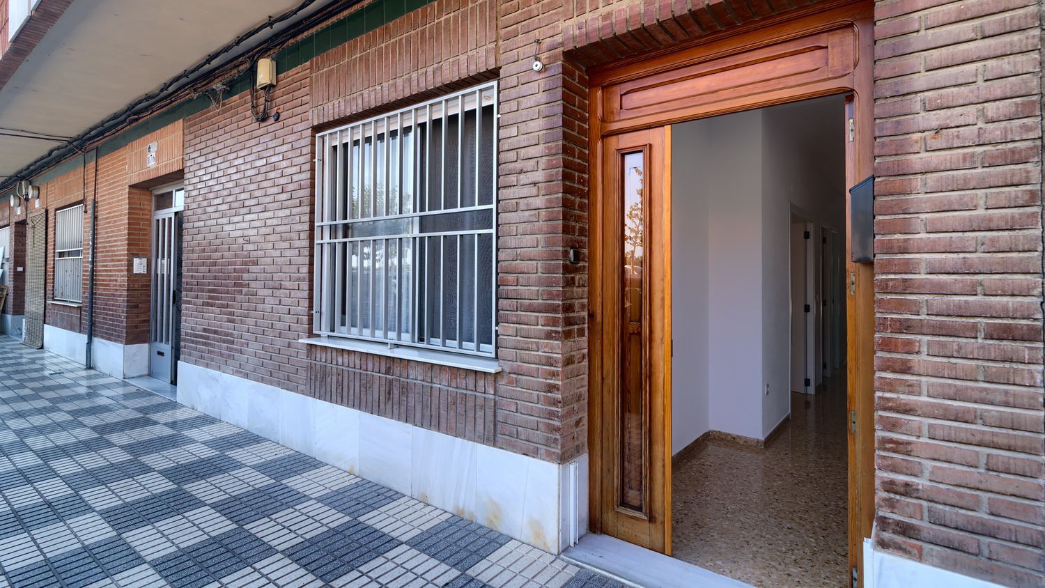 Casa o chalet independiente en Calle Gran Via, 176 a - Foto 2