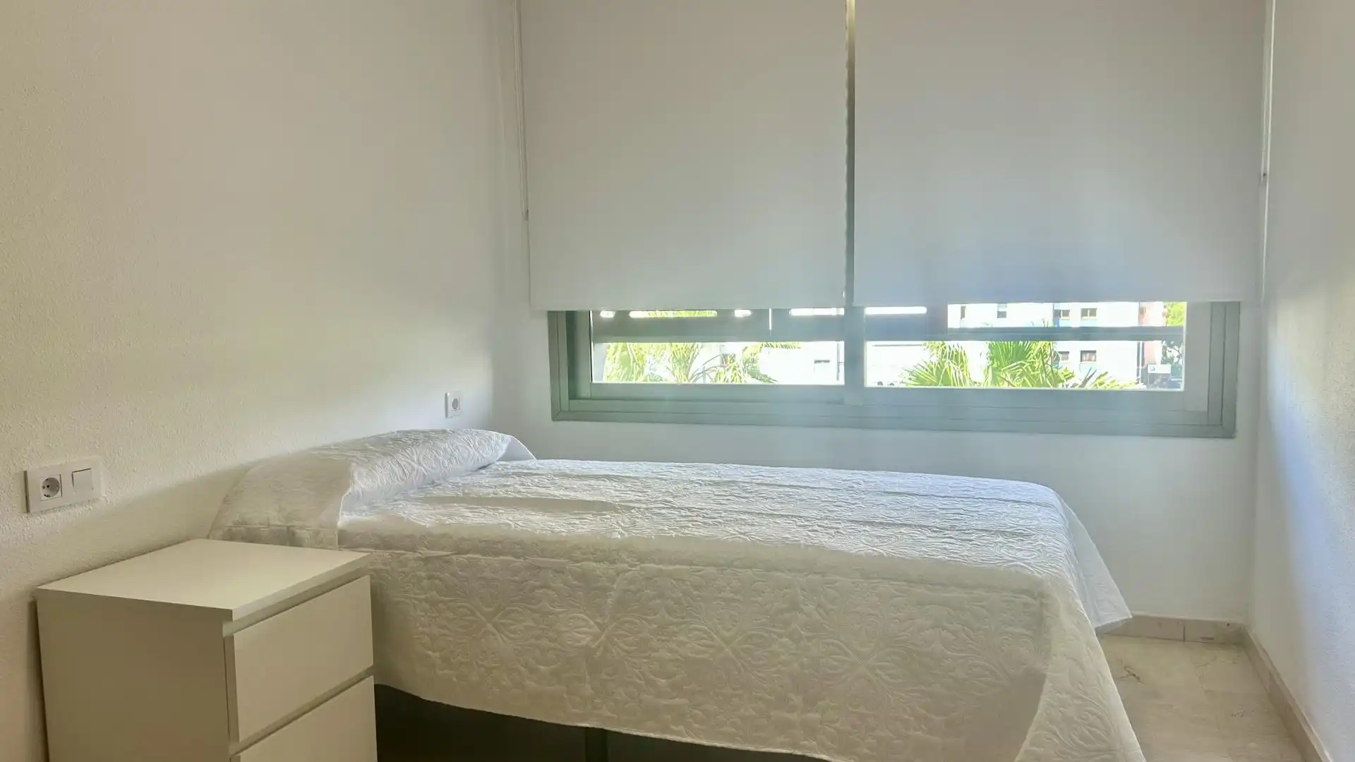 Piso en  Avenida Reyes Católicos Núm. - Foto 15