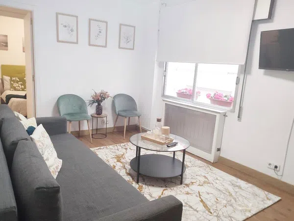 Piso en calle de Ceuta, 56