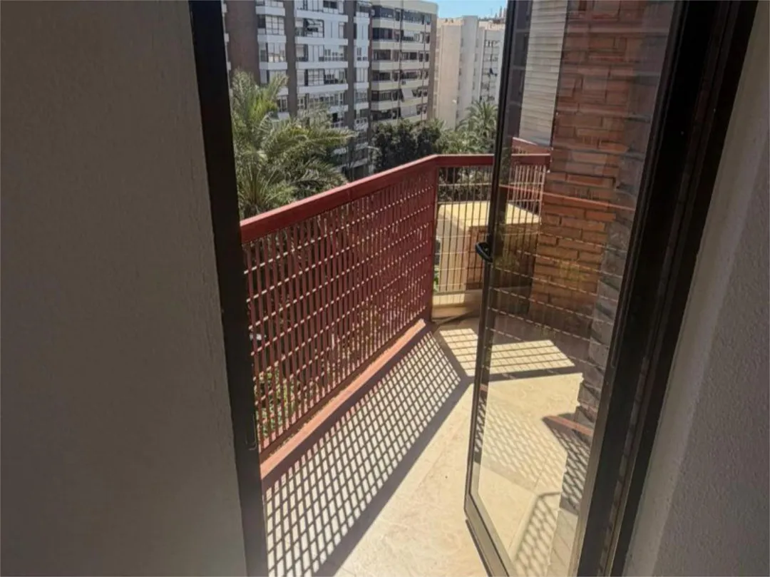 Piso en  Avinguda Oscar Espla 23 - Foto 11