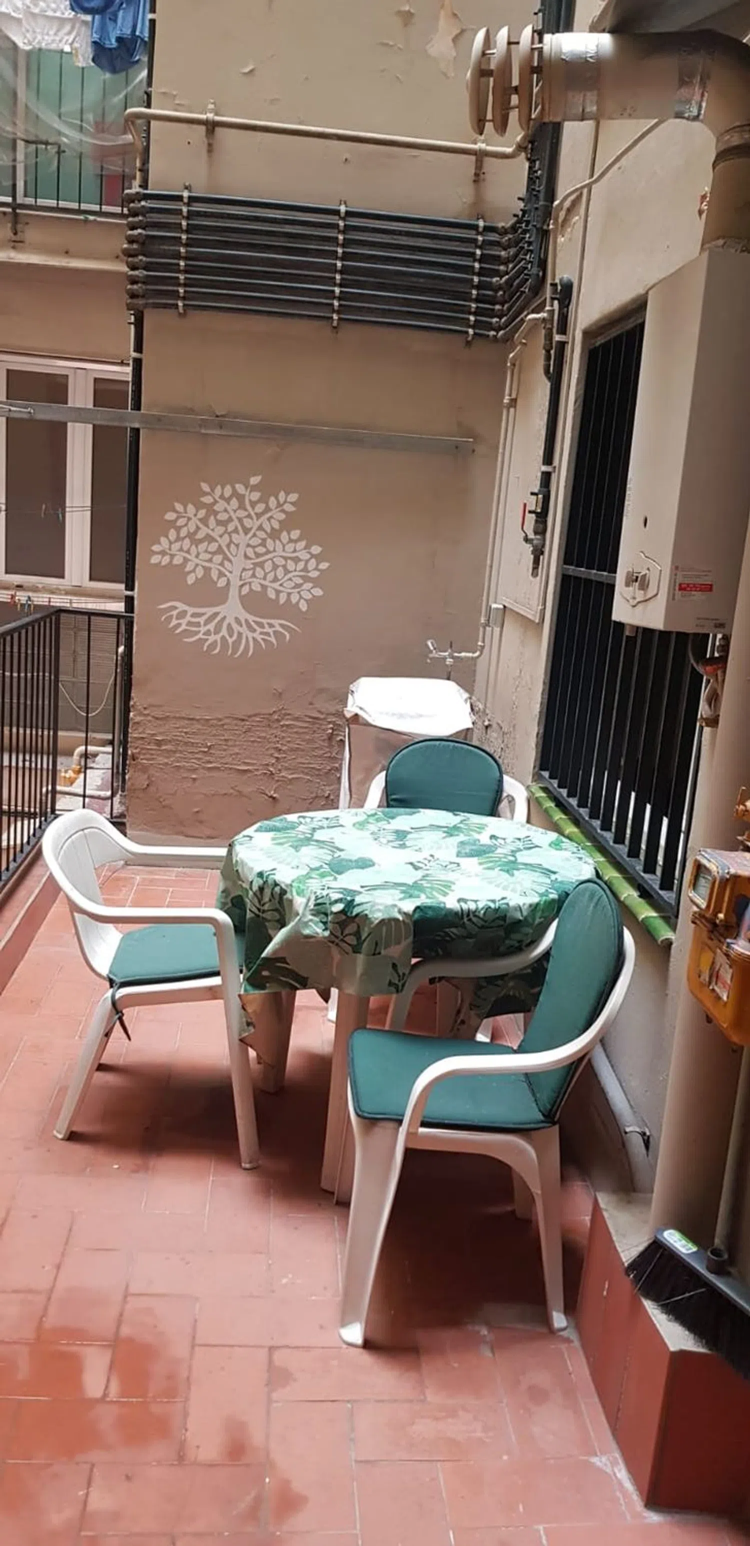 Piso en calle de la Indústria, 250 - Foto 1