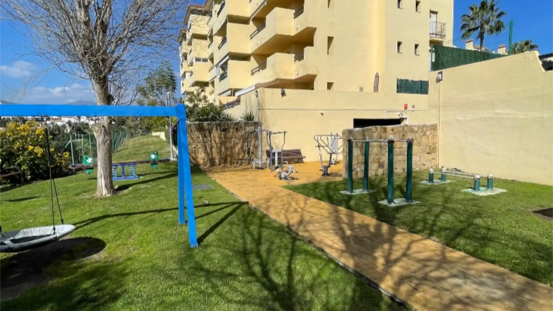 Piso en  Calle Alcaucín 1 - Foto 32