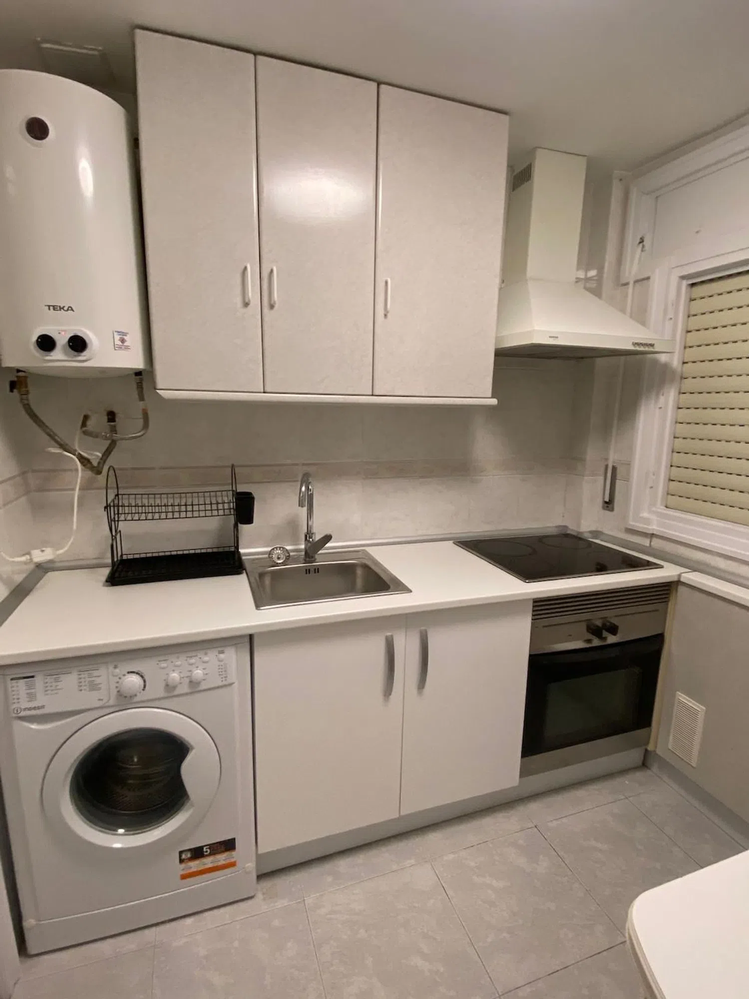 Piso en calle de Fernández de Oviedo, 12 - Foto 2