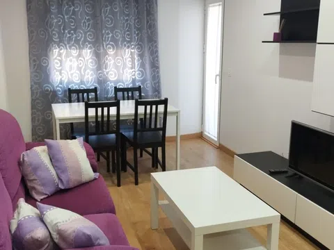 Piso en calle Pintores, 30