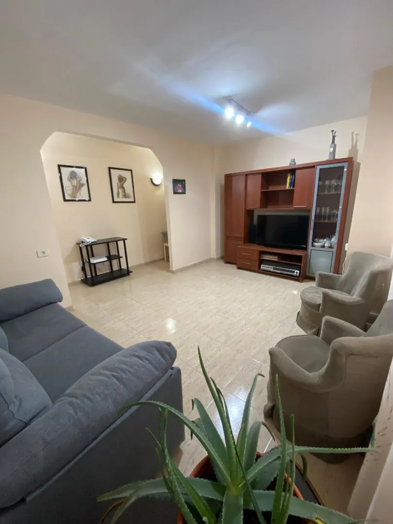 Piso en  Calle Pedro de la Ascensión 9 - Foto 3