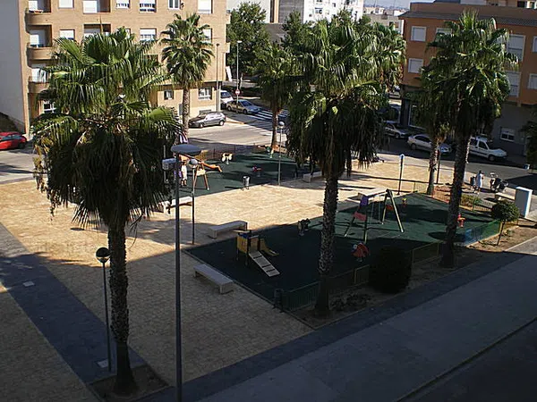 Piso en Calle Camp del Turia, 5 - Foto 3
