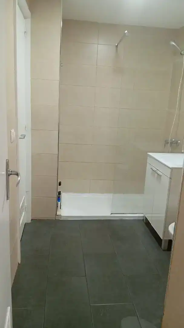 Piso en  Calle Doña María Coronel 26 - Foto 12