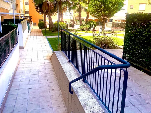 Piso en Enrique Sánchez de León, 1, Ctra de Sevilla - Ronda sur, Ctra de Sevilla - Ronda sur - Foto 1