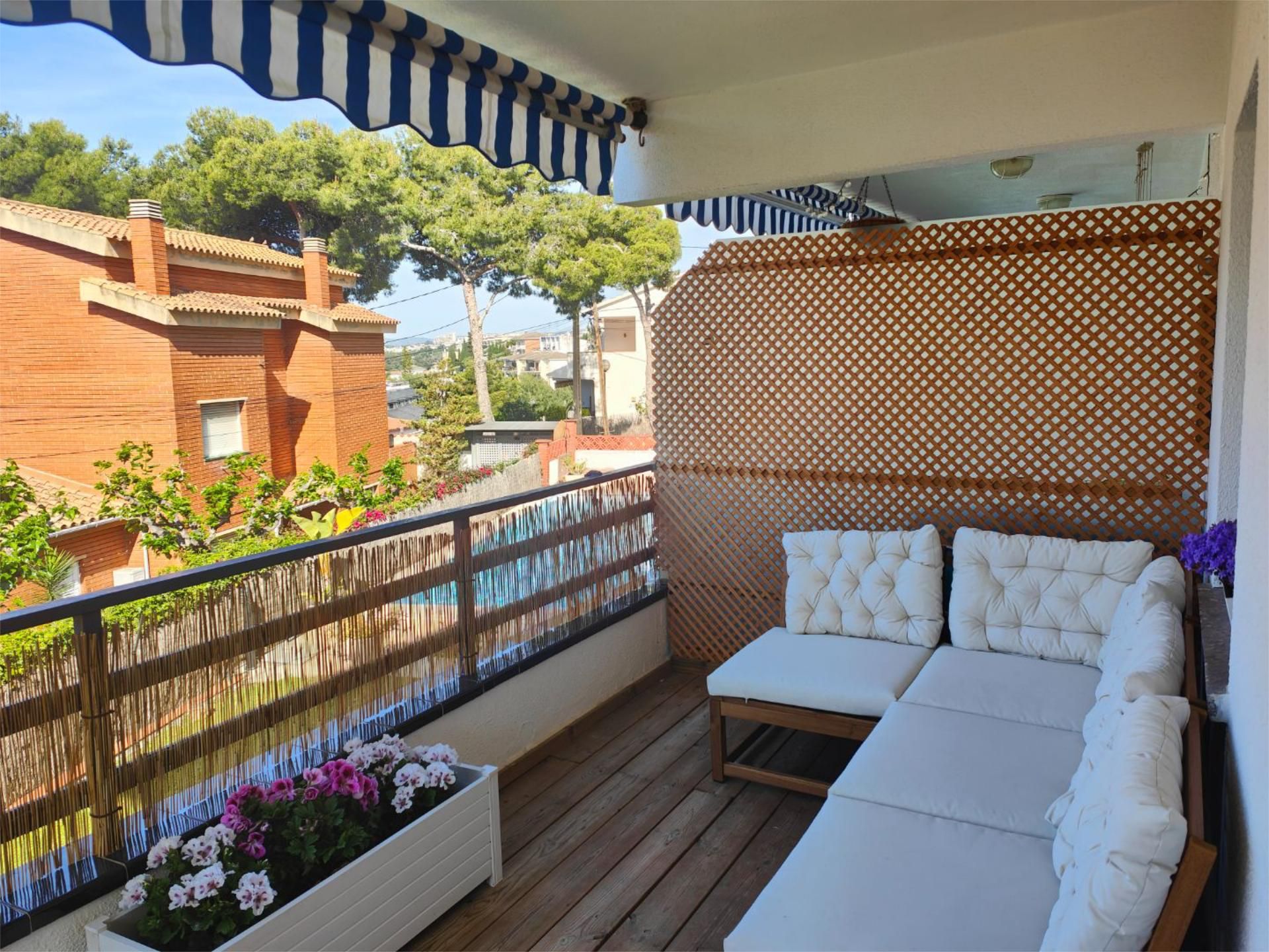 Apartamento en  Carrer Escala 10 - Foto 1