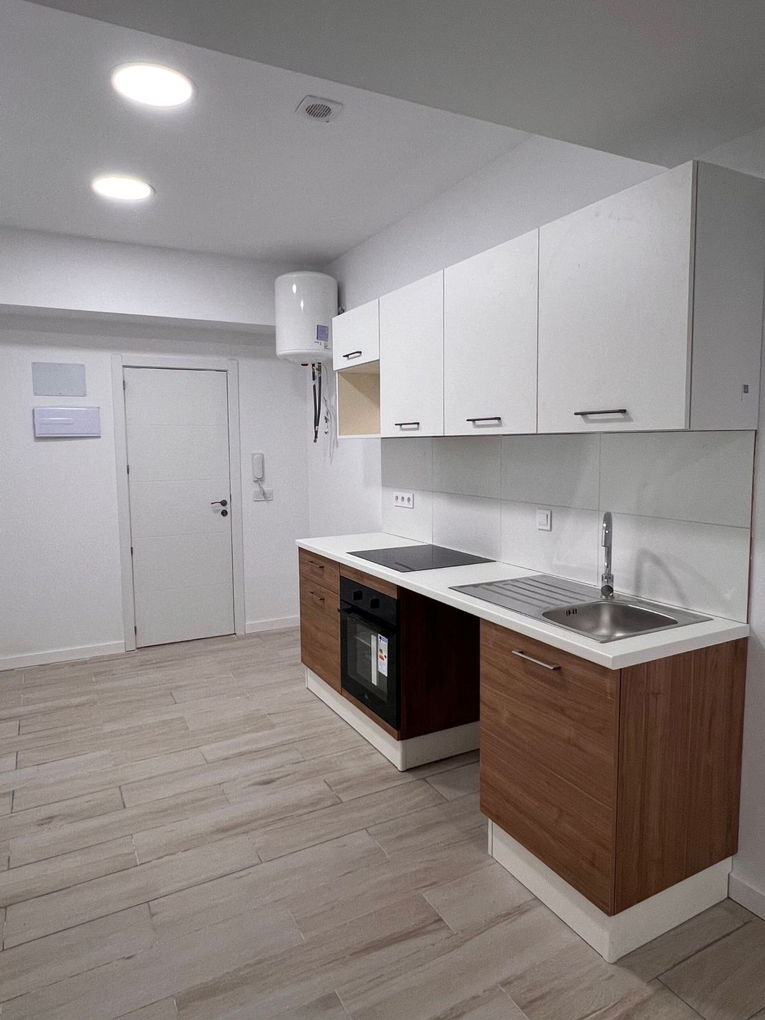 Estudio en calle de Oropéndola, 5 - Foto 1