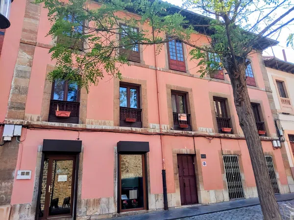 Caserón en Caserón en Avenida del Pontón, 5 - Foto 1