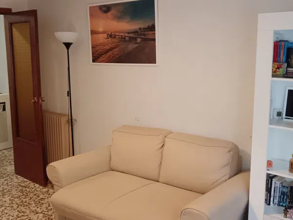 Piso en La Alhóndiga - Foto 13