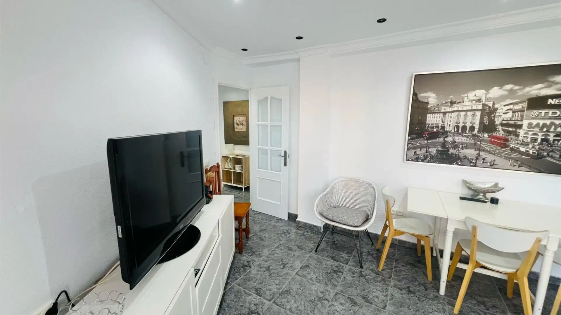 Piso en  Avenida de Benyamina 23 - Foto 2