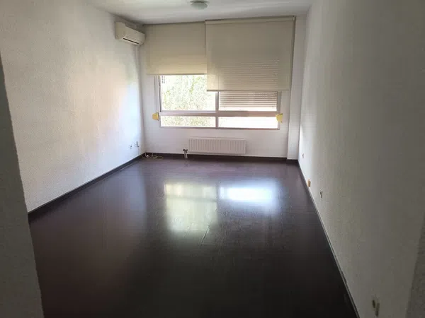 Piso en calle de Bocángel, 23