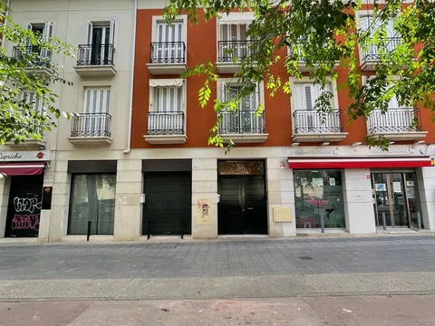 Piso en calle de la Florida, 57