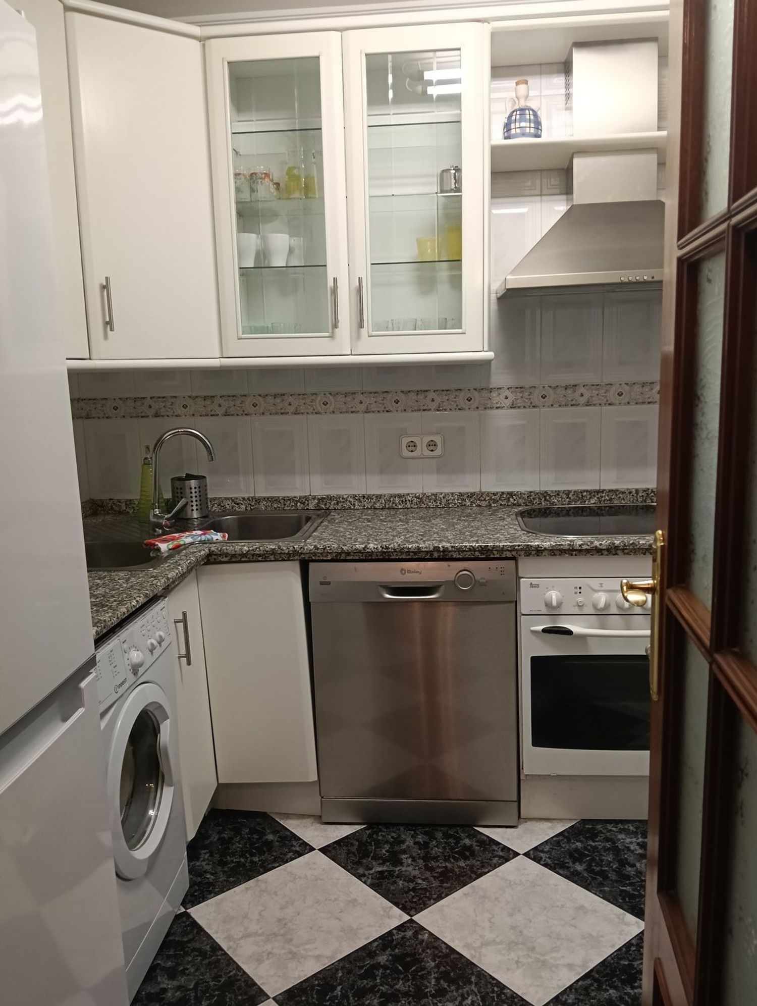 Piso en Calle Arcángel San Miguel, 8, Barrio León - Foto 3