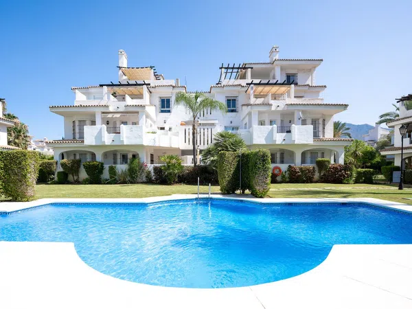 Piso en Urbanización Los Naranjos de Marbella, 7 Fase