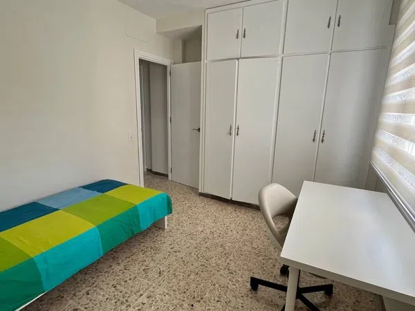 Piso en Calle Azorín, 2, Altamira - Oliveros - Barrio Alto, Altamira - Oliveros - Barrio Alto - Foto 3