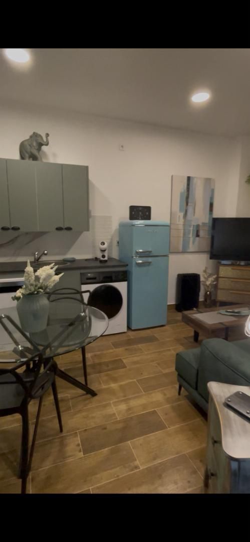 Planta baja en  Calle Calipso 19