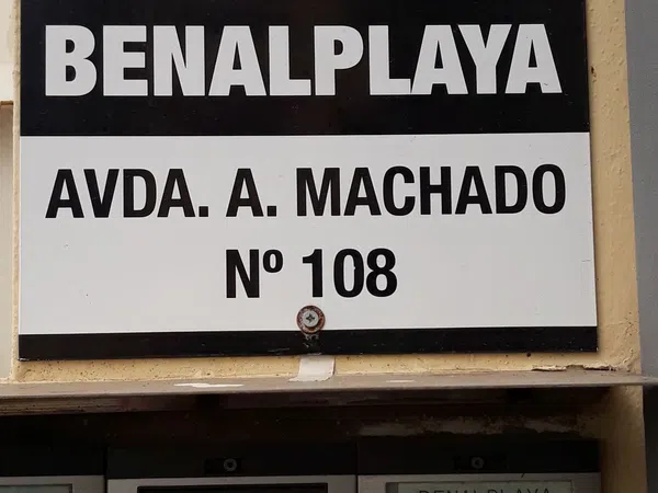 Piso en avenida Antonio Machado, 108 , urbanización Benalplaya - Foto 2