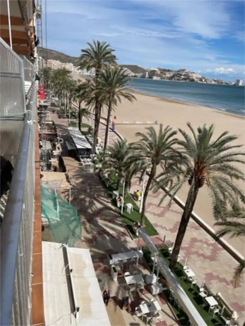 Apartamento en PRIMERA LINEA PLAYA SAN ANTONIO - Foto 9
