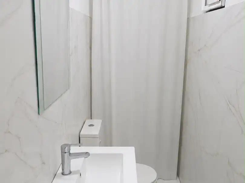 Local comercial en  Carrer Llobregat 101 - Foto 7