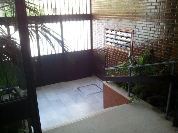 Piso en avenida de la Paz, 19