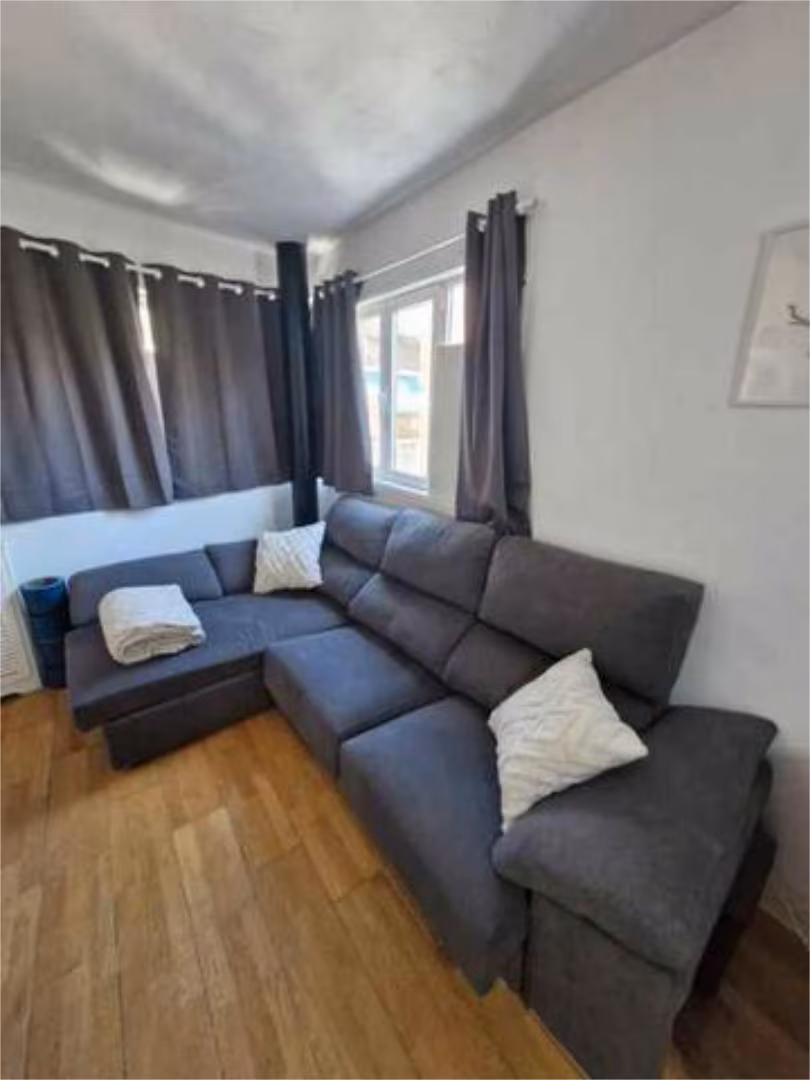Piso en Puente de Vallecas - Foto 1
