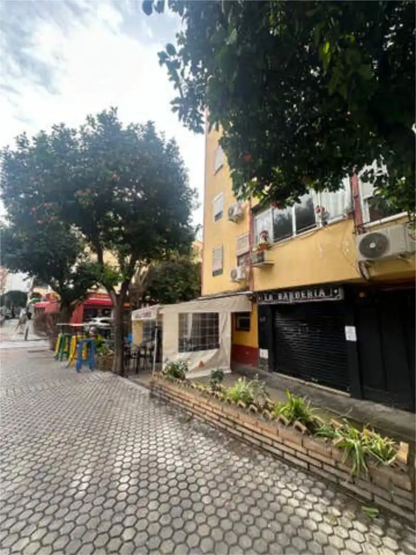 Local comercial en Los Remedios - Foto 8