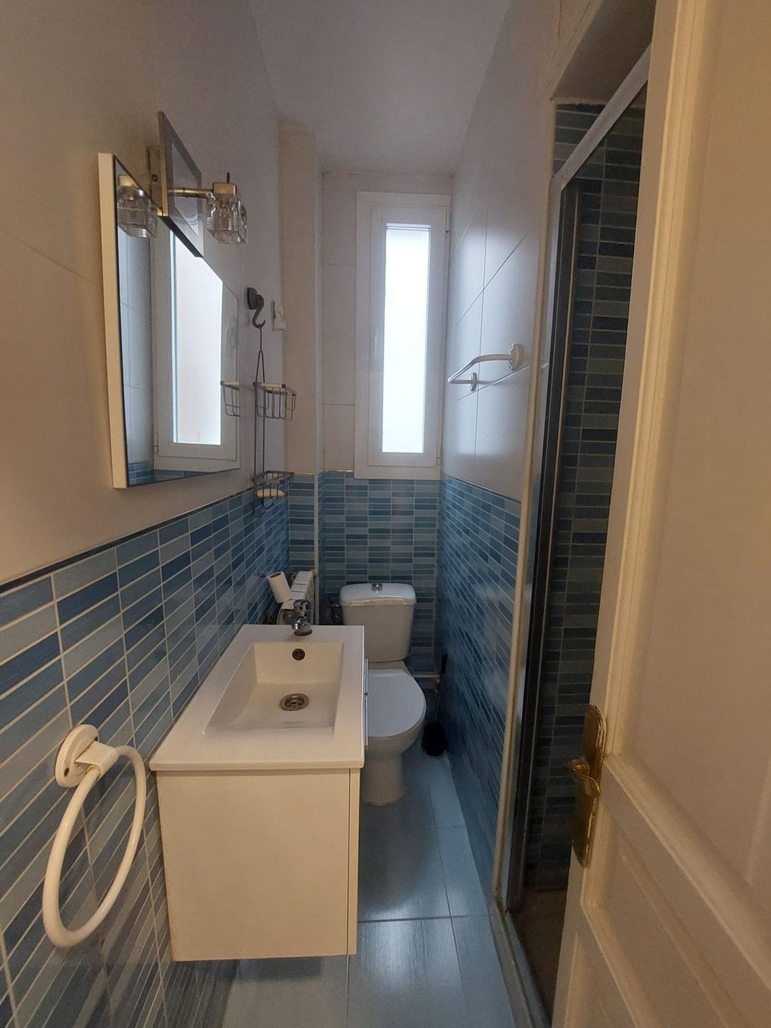 Piso en calle de María de Guzmán, 45 - Foto 1