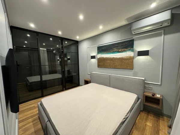 Piso en calle Lagunillas, 74