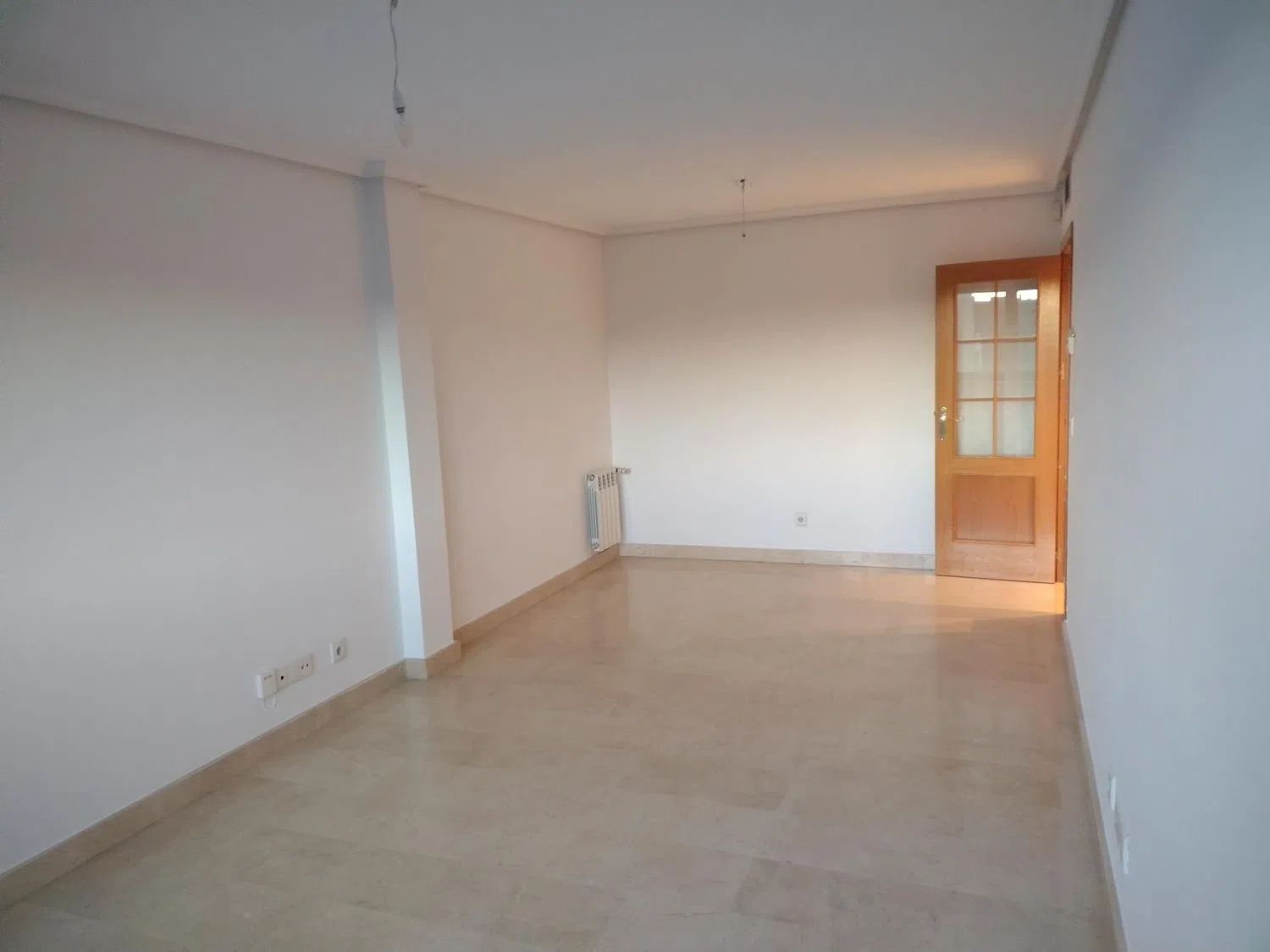Piso en calle de la Bahía de Santander, 85 - Foto 3