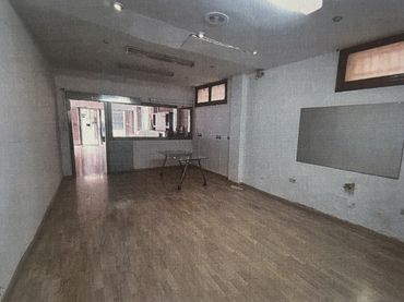 Planta baja en  Calle Alhóndiga 8 - Foto 3
