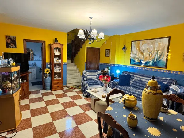 Chalet adosado en Calle Leonora, 10, Fuente Alegre - El Chaparral - Los Morales - Foto 5