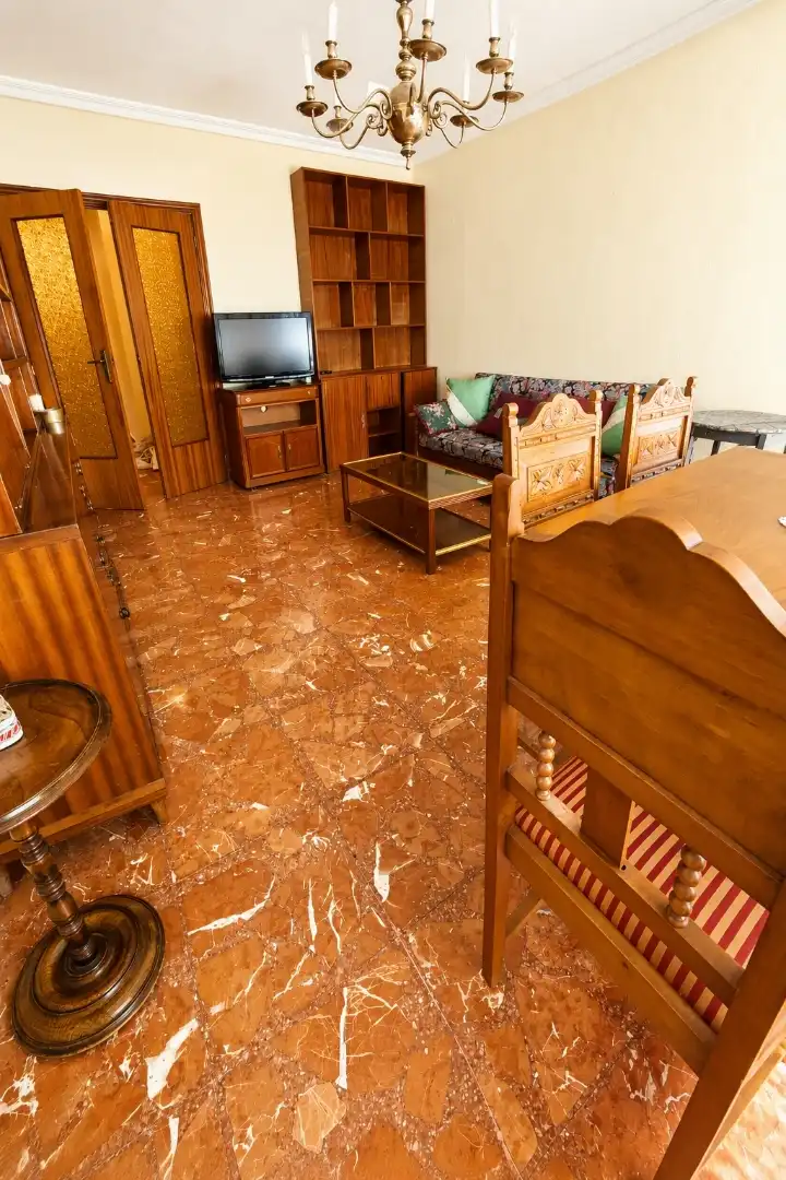 Piso en  Calle Álvaro Gil 27 - Foto 5