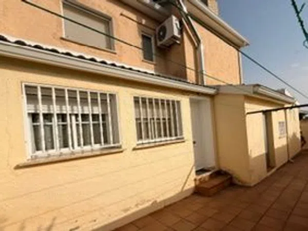 Chalet pareado en Villa del Prado - Foto 32