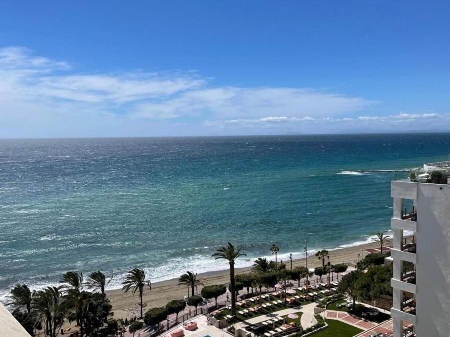 Piso en calle Rafaela Aparicio s/n Sn - Foto 1