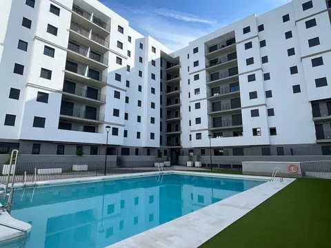 Piso en avenida de las Ciencias, 1