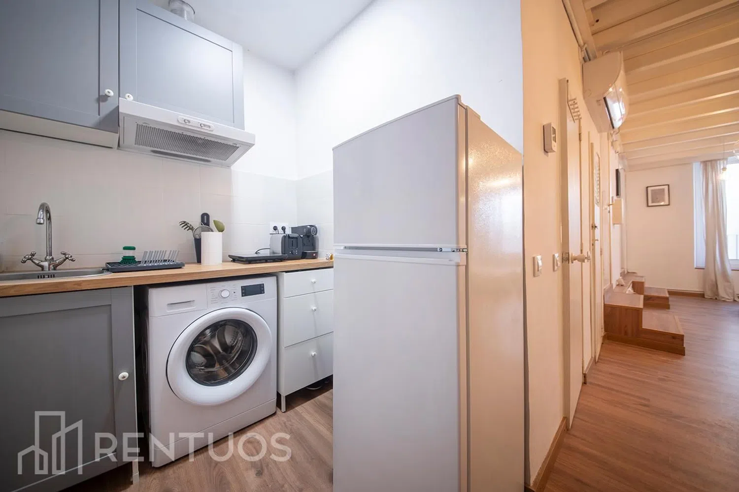 Piso en calle de Ferran - Foto 5