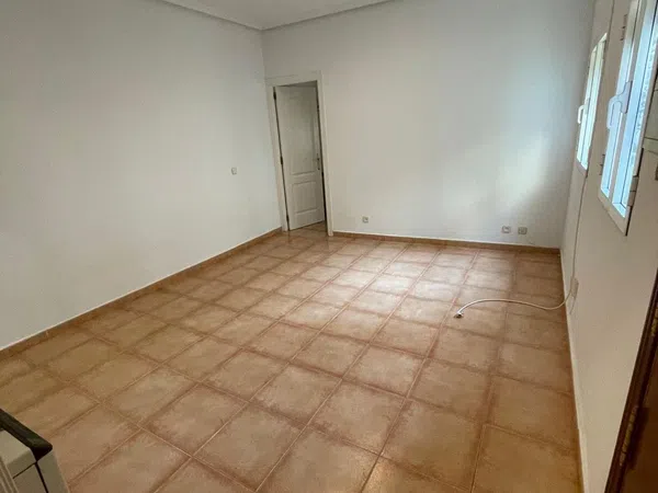 Piso en calle de la Sombrerería, 4