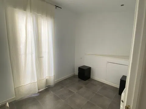 Piso en calle de Monteleón, 48