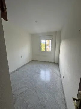 Piso en  Calle María Montessori 4 - Foto 8