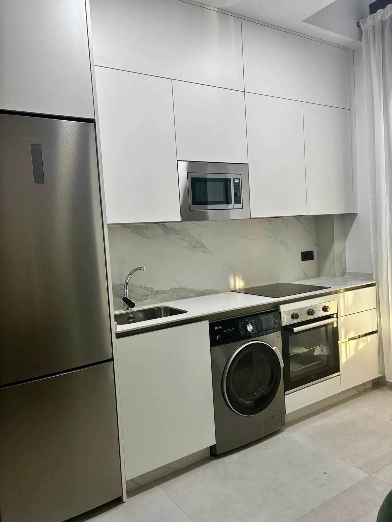 Estudio en avenida de Carlos III, 23 - Foto 4