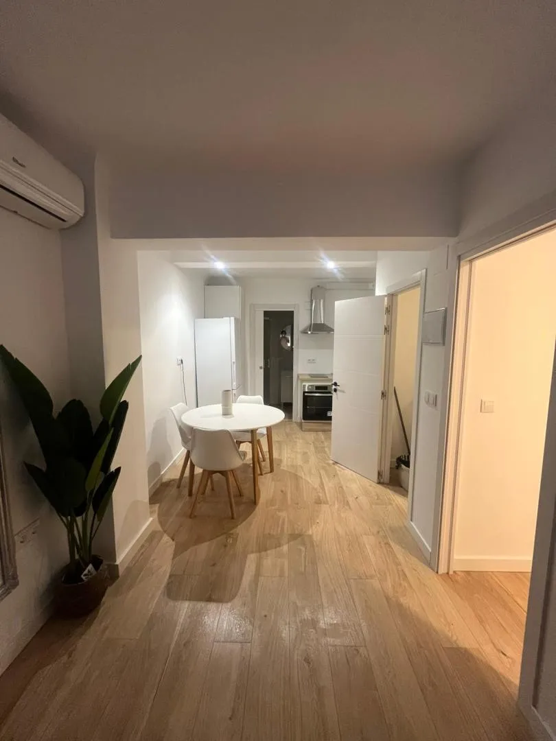 Estudio en  Calle Cronista Joaquín Colli 3 - Foto 1