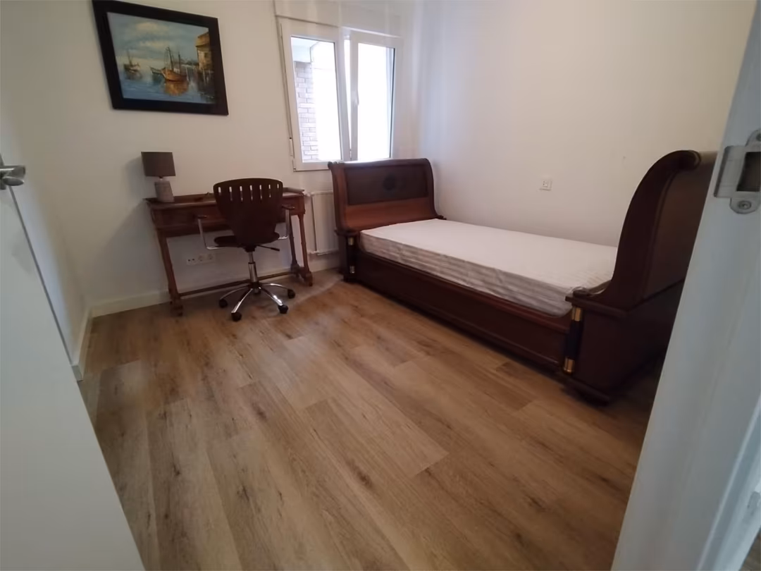 Piso en  Calle Fuertes Acevedo 107 - Foto 7