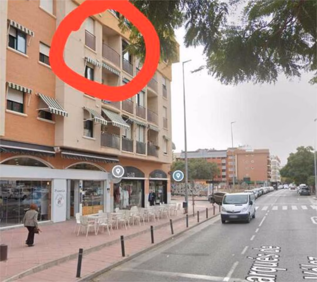 Piso en Juan Carlos I - Foto 1