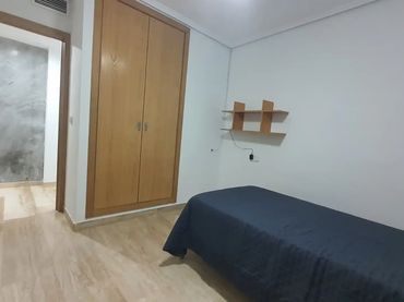 Piso en  Calle Hernán Cortés 20 - Foto 13