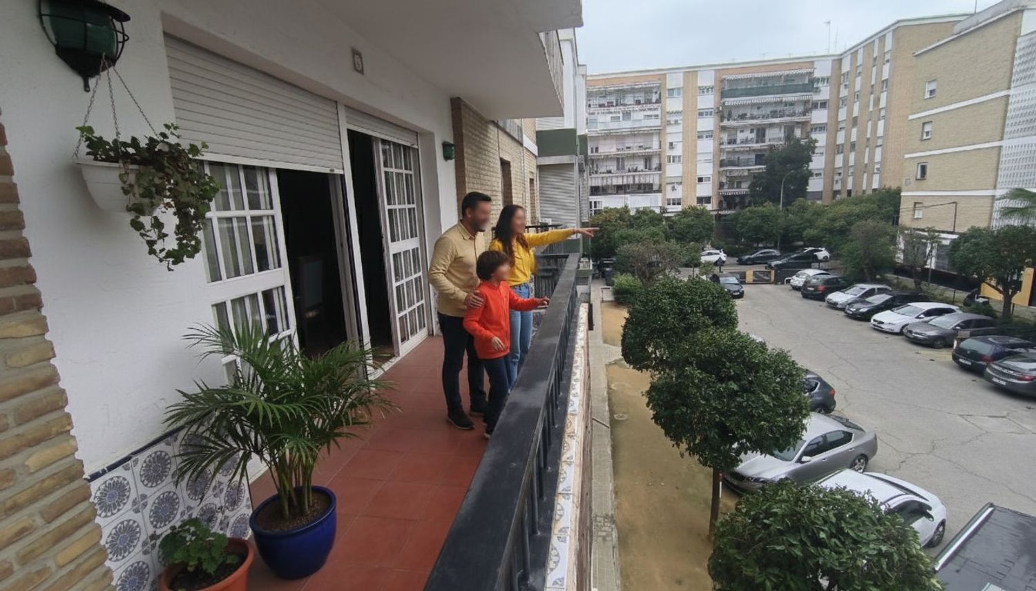 Piso en plaza Pintor Amalio García del Moral, 4 - Foto 1