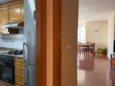 Piso en avenida de la Constitució, 266 - Foto 1