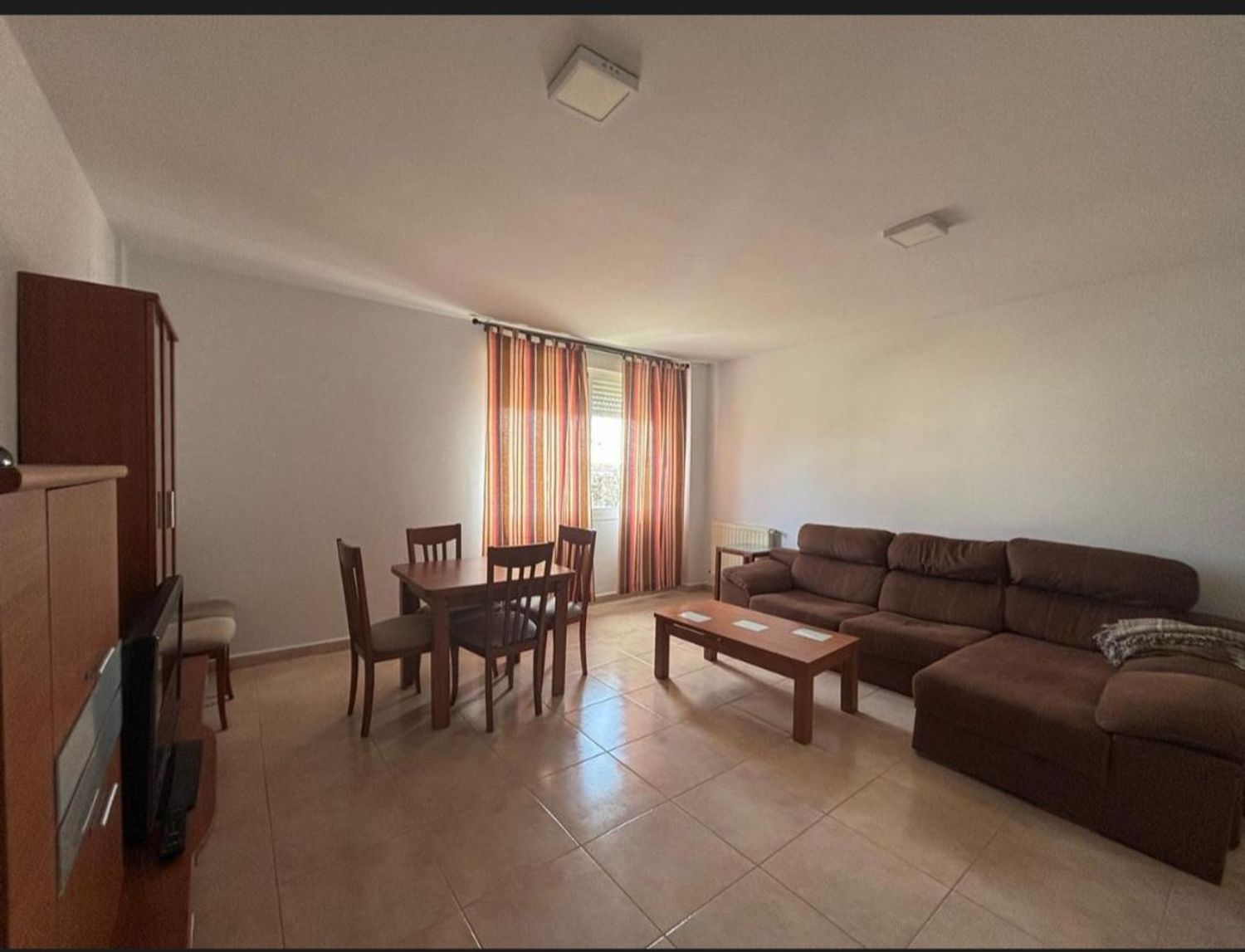 Piso en avenida Pierre de Coubertin, 7 - Foto 2